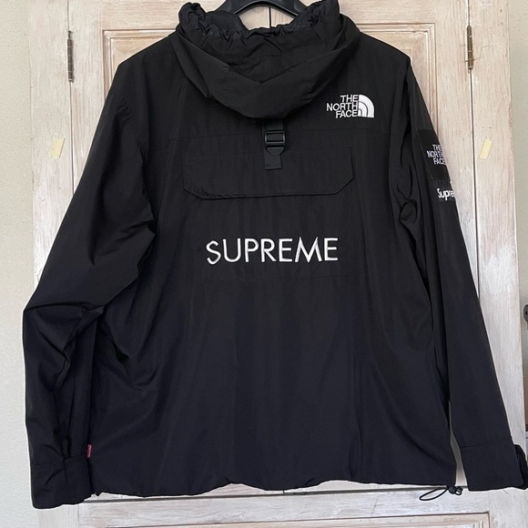 SUPREME × The North Face Black Utility Jacket Size S - Picture 8 of 16